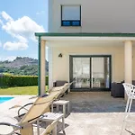 Chalet Fidalsa By Majestic. Puente Arce