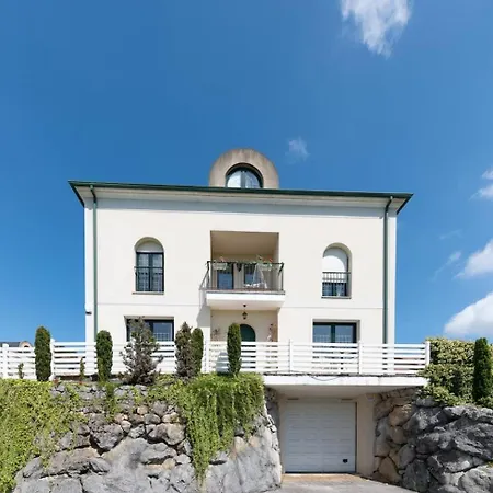Villa Fidalsa Majestic.