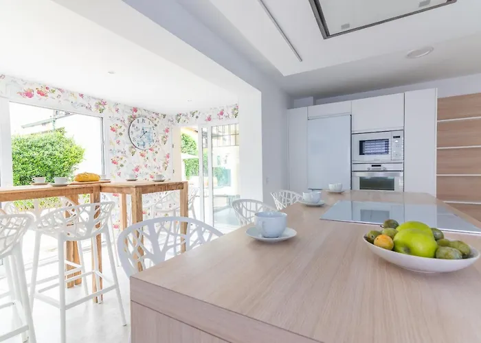 Fidalsa By Majestic. Chalet