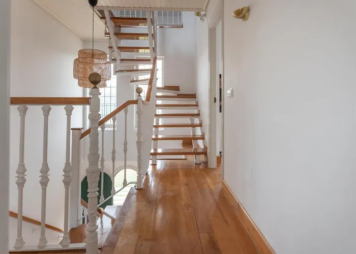 Chalet Fidalsa By Majestic. Puente Arce